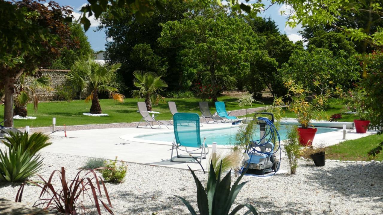 Bed and Breakfast La Rochelle Et L'Aunis Saint-Sauveur-d'Aunis Esterno foto